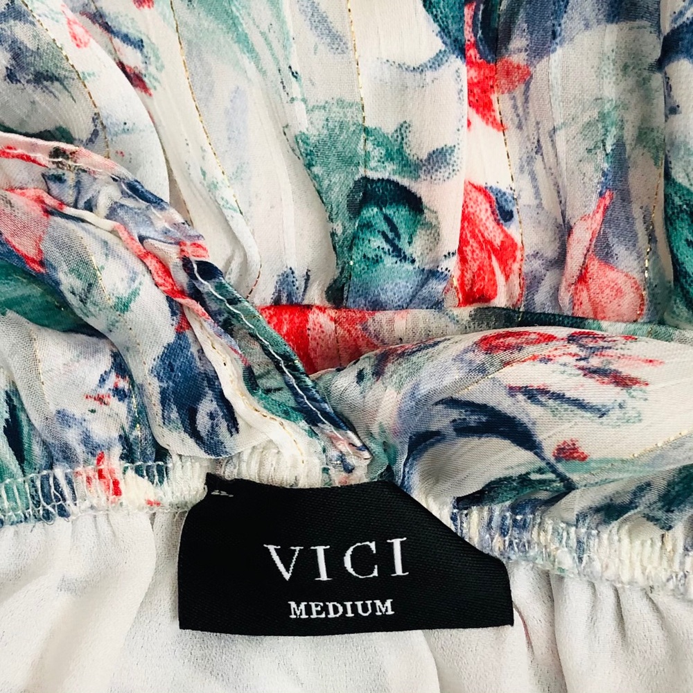 VICI  Floral Ruffle Tiered Babydoll Dress Sz M - Picture 8 of 9